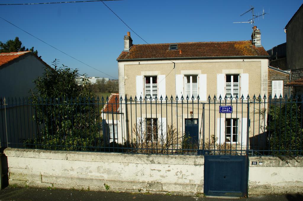 Chambres D'Hotes Villa Gael Angulema Exterior foto